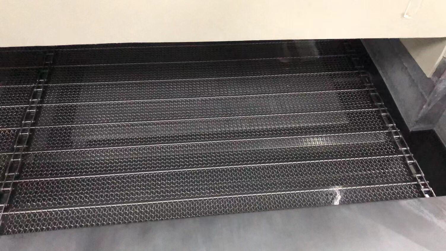 汽車(chē)配件清洗,如何不改變?cè)O(shè)備,增加網(wǎng)帶的載重能力