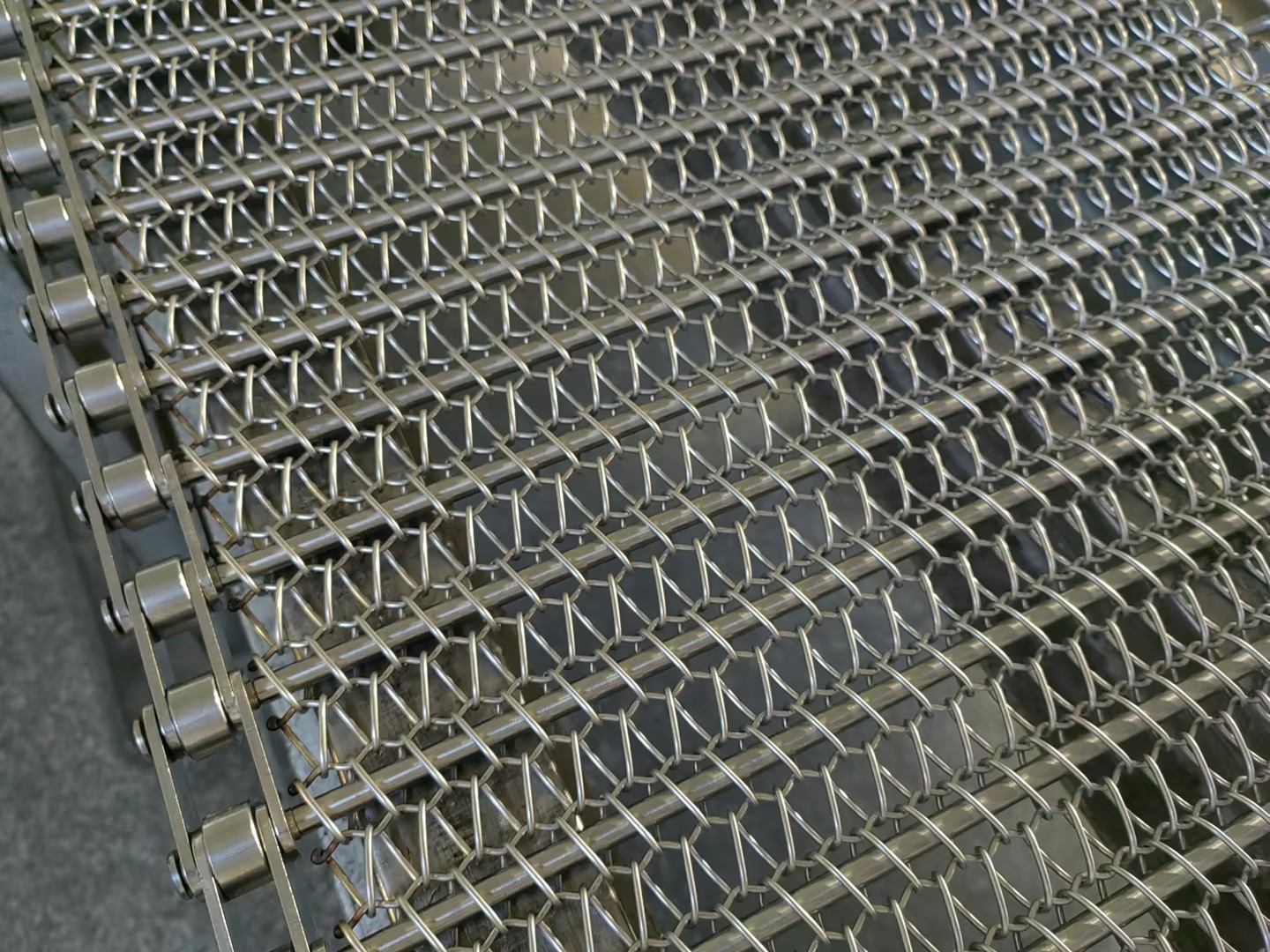 氣泡清洗機網帶的樣式多樣,什么樣的好?