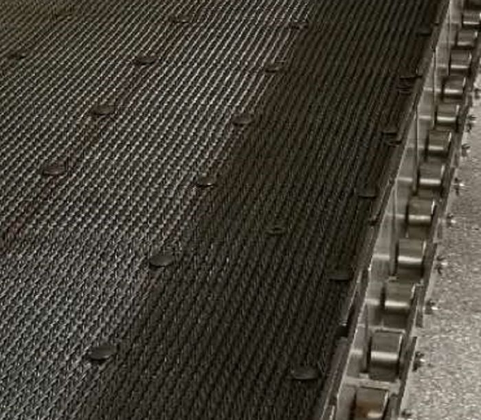關西金屬網(wǎng)生產(chǎn)的金屬輸送帶不僅質量優(yōu)良,顏值也很好,外觀簡潔干凈,光澤度好。 關西金屬網(wǎng)生產(chǎn)的金屬輸送帶不僅質量優(yōu)良,顏值也很好,外觀簡潔干凈,光澤度好。