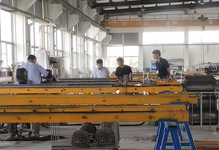 客戶參觀生產車間 客戶參觀生產車間